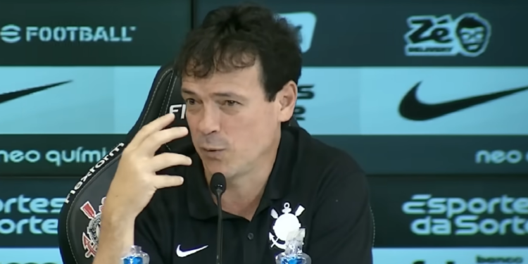 Diniz avisa rivais e abre as portas para ataque avassalador com três nomes de peso no Timão