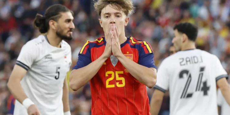 Espanha leva golaço e fica no empate com Iraque em amistoso