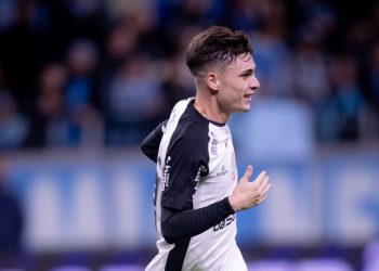 Flamengo quer tirar estrela do Corinthians e clube alvinegro quer Everton Cebolinha